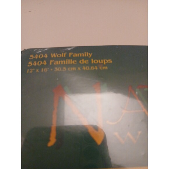 Crossstitch needle point wolf family wall art 11" x 16" - Picture 4 of 5